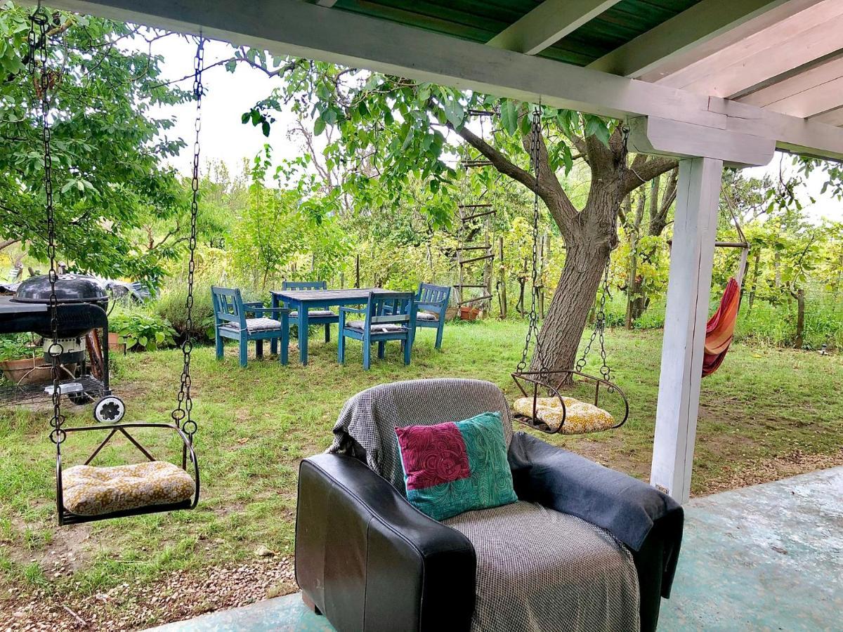 Bohemian Eco Lodge At Lake Balaton Kisapati Exterior foto